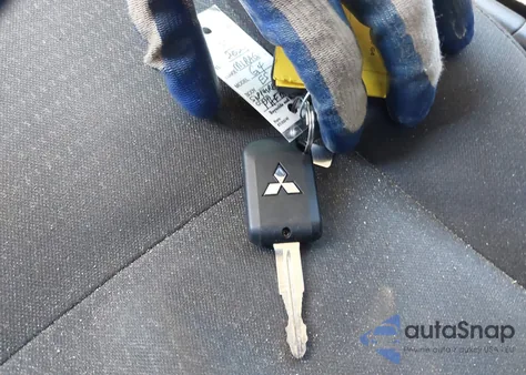 2023 Mitsubishi Mirage G4 Black Edition/Es/Le z USA, uszkodzony, nr VIN ML32FUFJ2PHF01195